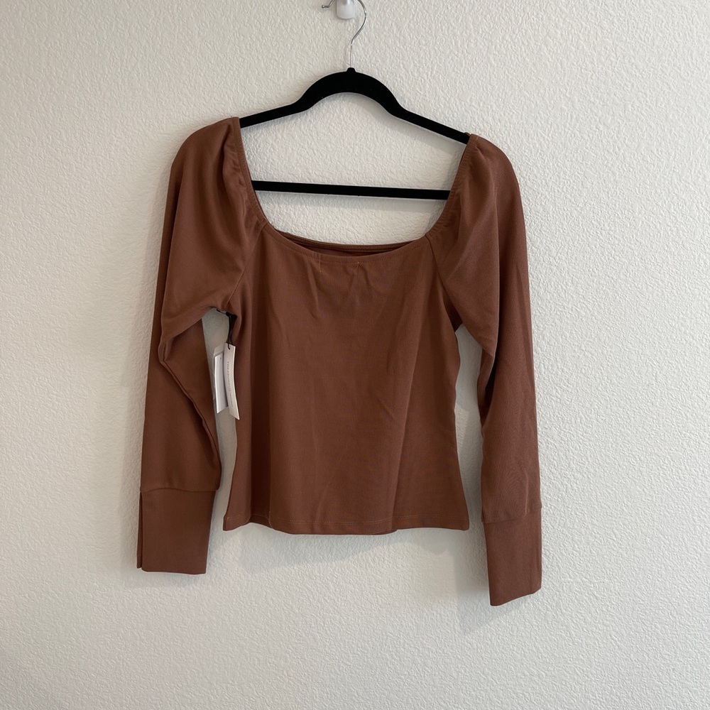 Square Neck Long-sleeved Top